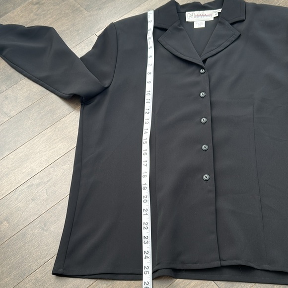 NYGARD COLLECTIONS Women’s Black Lightweight Blouse Blazer, Dressy Button Up Top - Picture 9 of 10